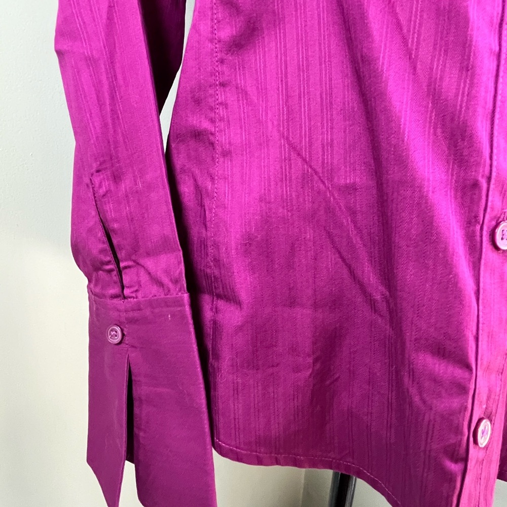 Ann Taylor Sz12 V Neck Button Up Blouse French Cuff Office to Dinner Out - Picture 6 of 9